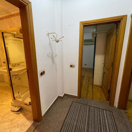 Heliopolis Modern 2Bdr Apartment Kairo Bagian luar foto